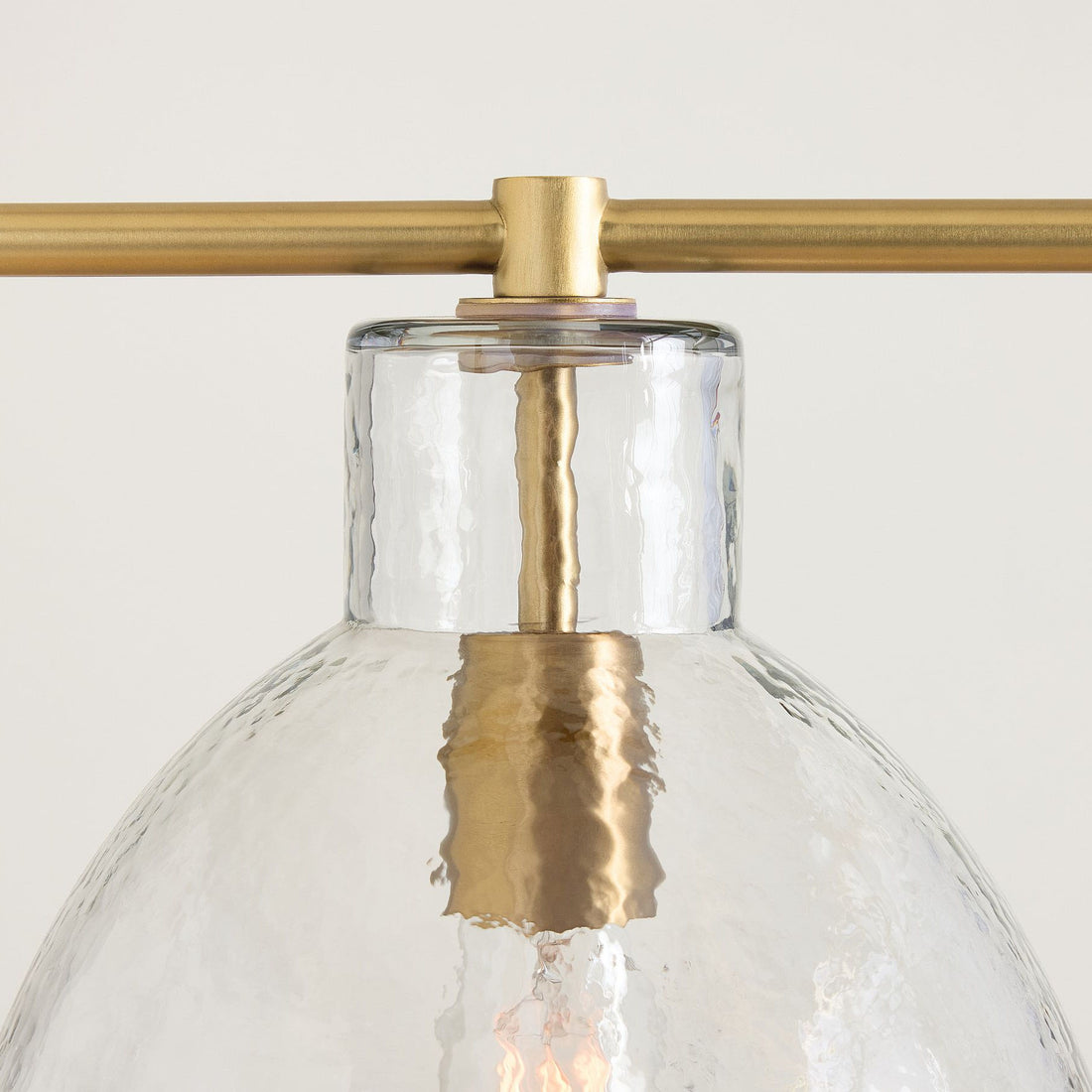 Lustre linéaire en verre recyclé Glavira - Éclairage moderne et élégant