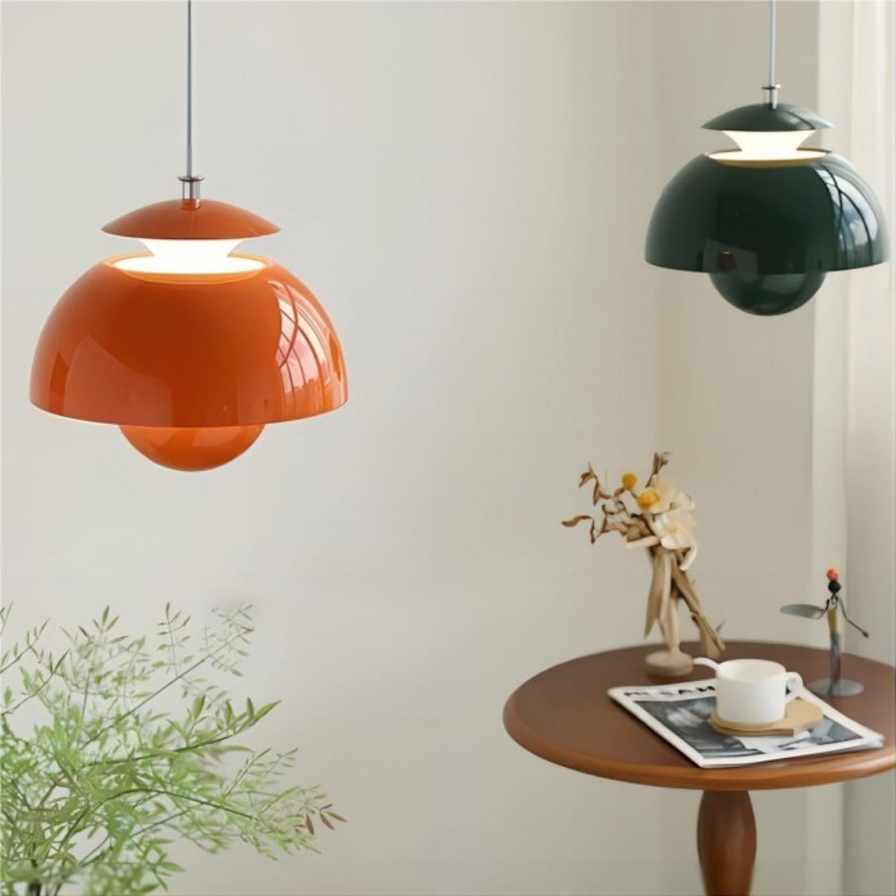 Flower Bud Pendant Light – Nordic Metal Design for Modern Interiors