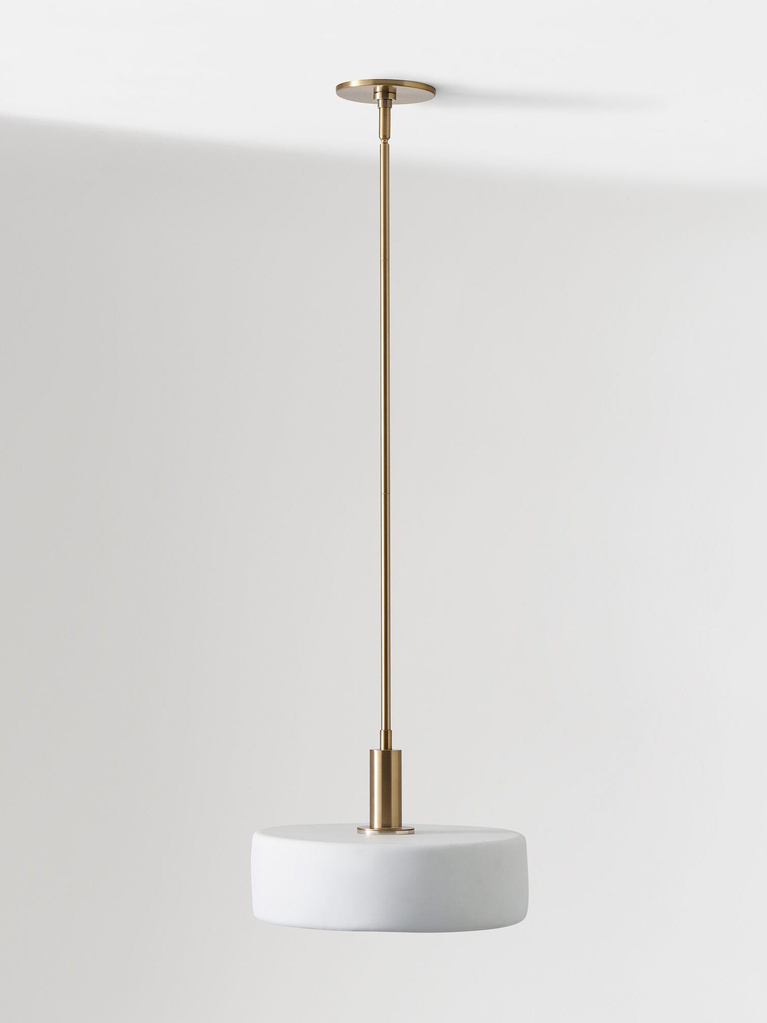 Chic Porcelain Pendant Light in Modern Style