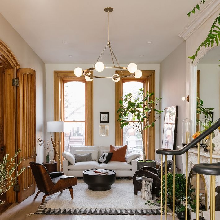 Brelia Round Light Chandelier - Modern Globe Chandelier in Stylish Design