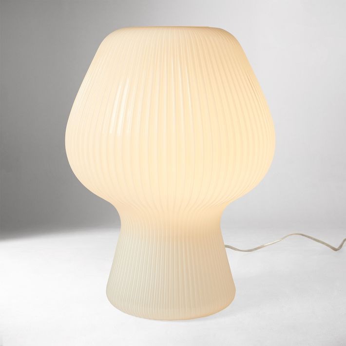 Lampe de table en verre strié Novarise – Éclairage d'appoint en verre texturé