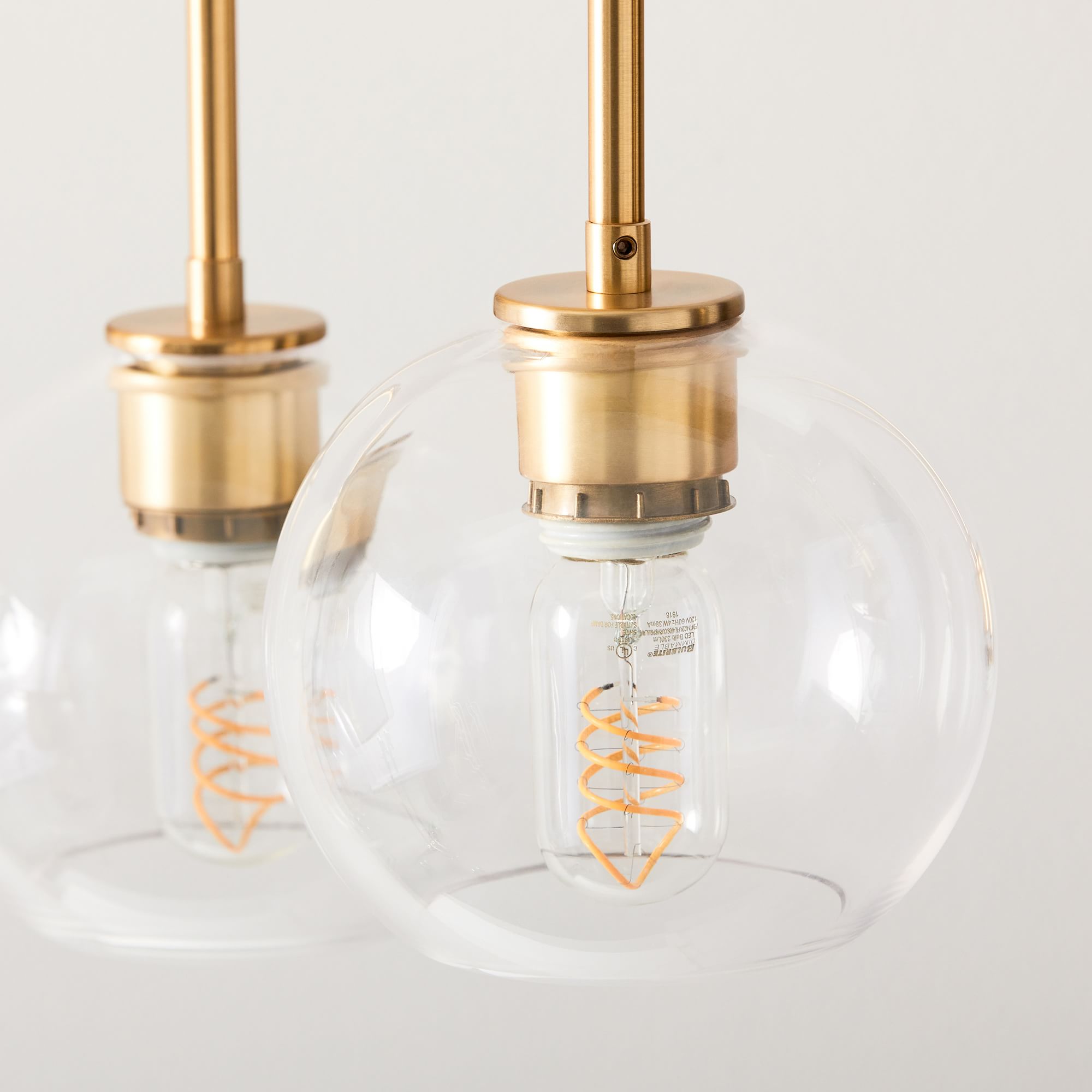 Selvion Elegant 7-Light Globe Chandelier – Glass Pendant Light