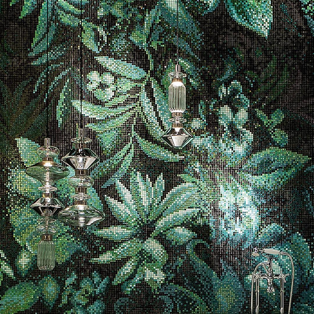 Sleek Hanging Light - Iron Metal Glass Gold Clear Hardwired Atmosphere