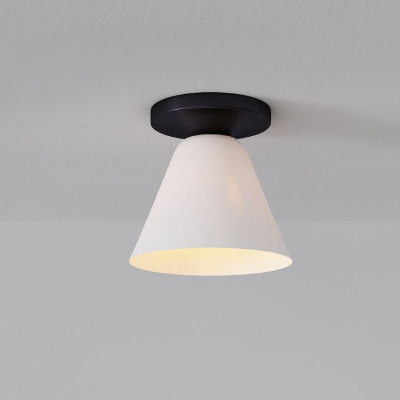 Conica Cone Flush Mount – Glass Ceiling Light for Modern Spaces