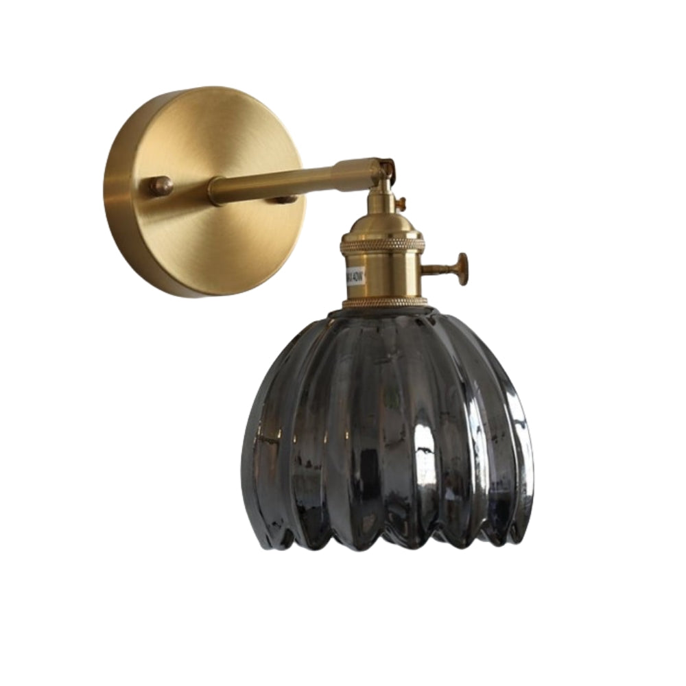 Tulip Wall Sconce – Vintage Glass Flower Light for Elegant Bedrooms