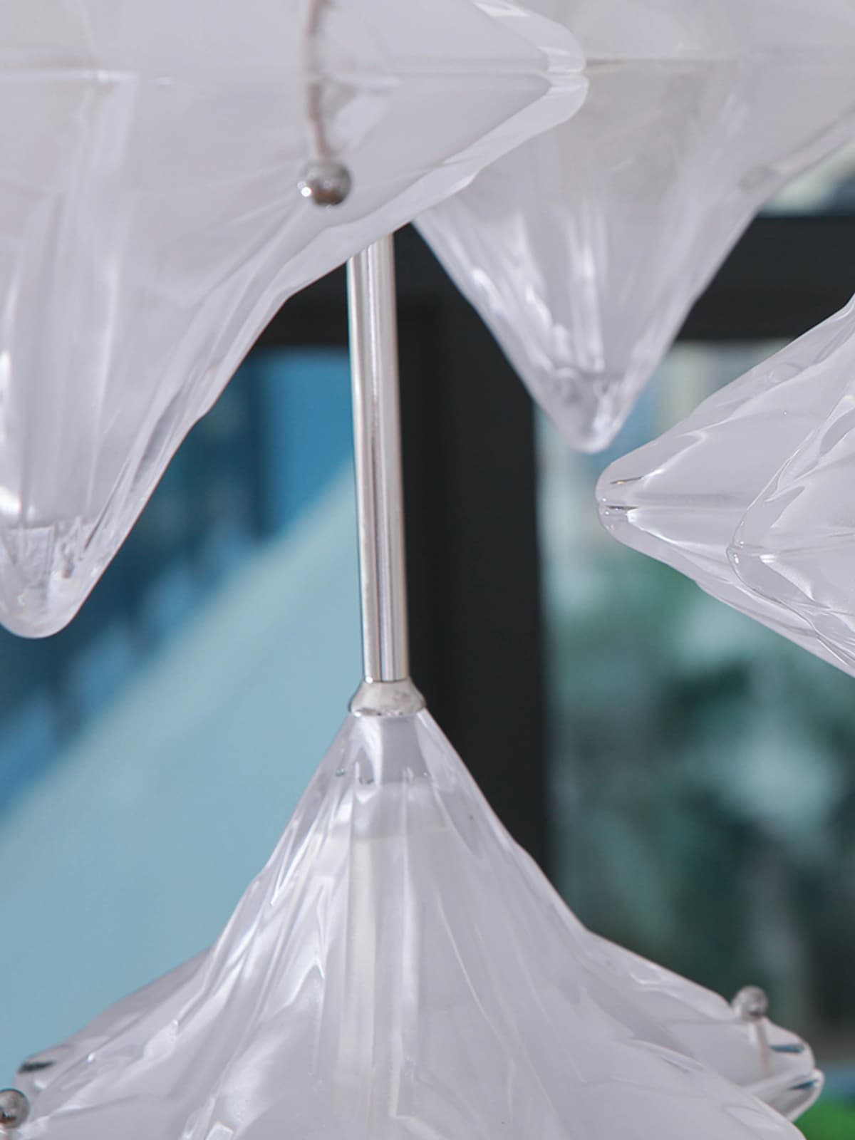 Art Deco Astris Elara Star Pendant Light-Frosted Glass Pendant with Geometric Style